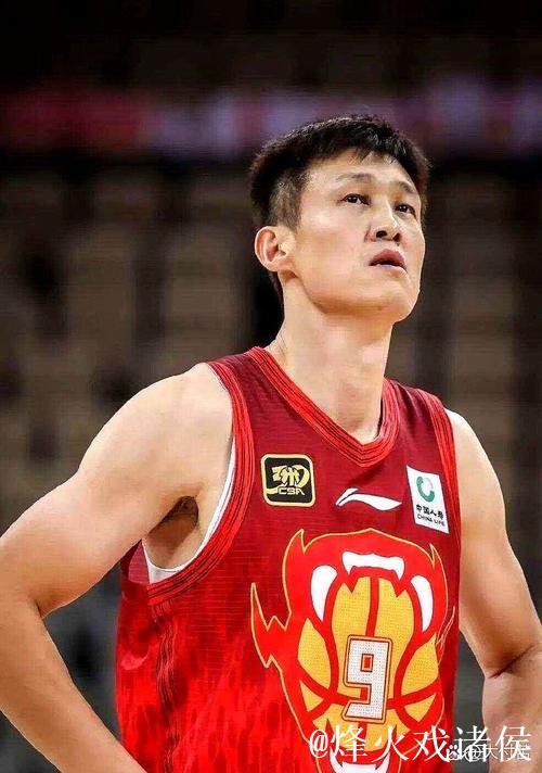 周鹏19分深圳不敌广东 洛夫顿43+18上海胜天津 周鹏19分深圳不敌广东 洛夫顿43+18上海胜天津